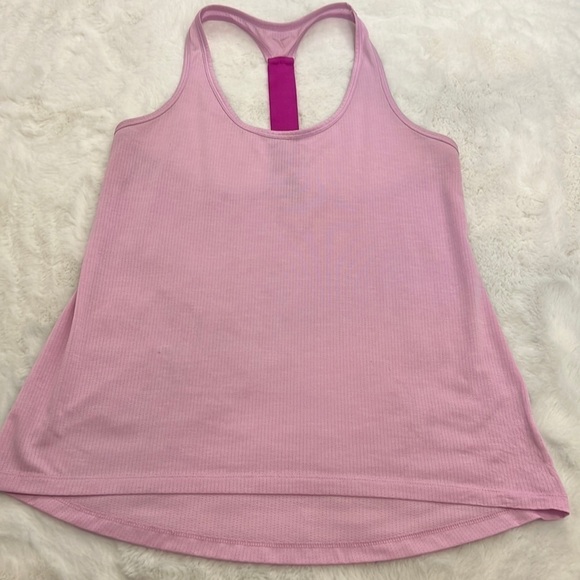 Old Navy Tops - Old Navy Active loose tank top T back size M